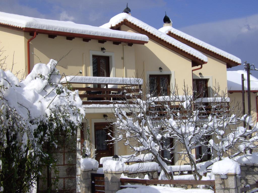 Dryas Guesthouse Polydrossos Exterior foto