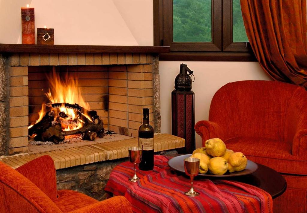 Dryas Guesthouse Polydrossos Quarto foto